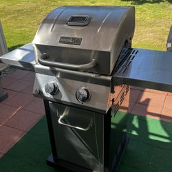 BBQ Stainless steel NexGrill 2 Burner Barbecue 🍖 Ready For Summer Cookouts  Small And Portable Works Great (NO TANK INCLUDED ) Only $35!!!!!!!!