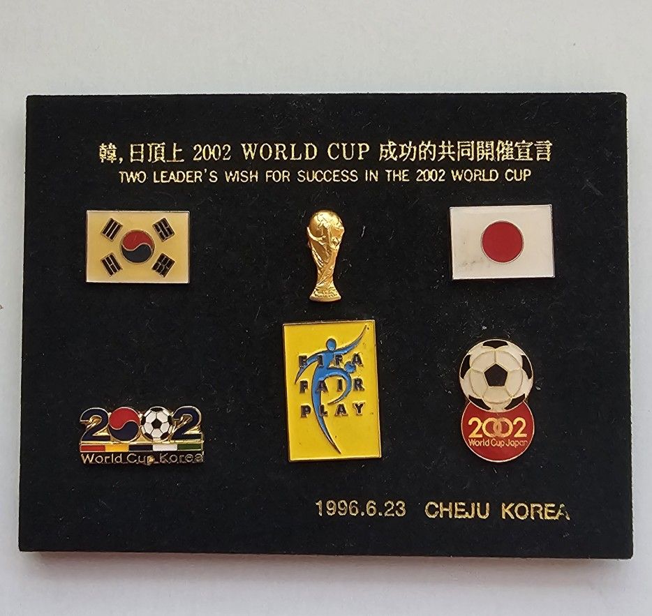 2002 World Cup Korea Pins Set