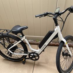 Aventon Original Pace 500 Step-Through Electric Bike White
