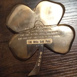 18k White Gold plated 4 leaf clover
