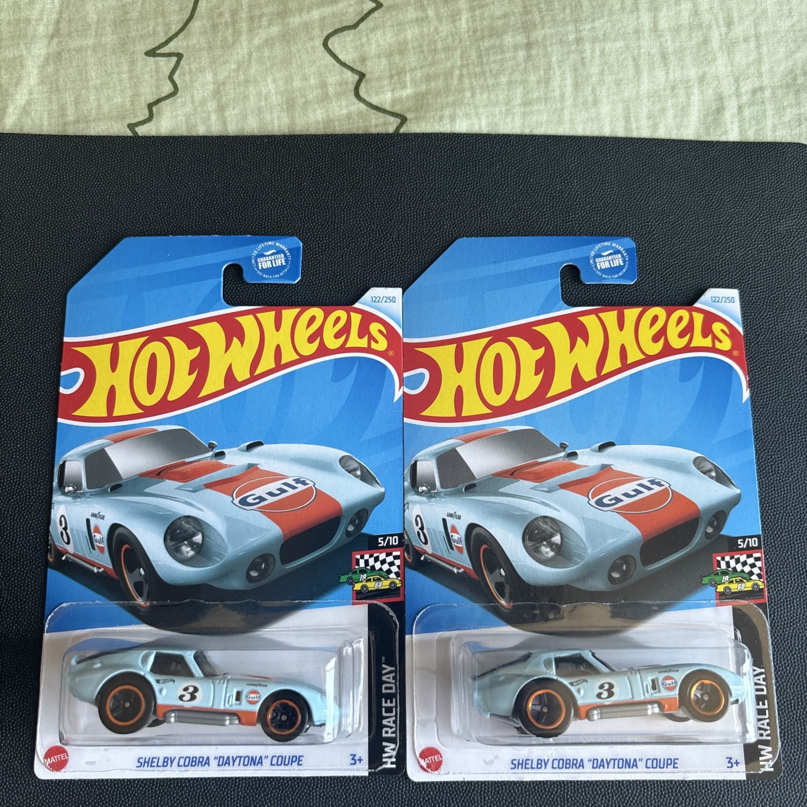 Hot Wheels 2024 #122/250 - Shelby Cobra "Daytona" Coupe - Gulf Oil - HW Race