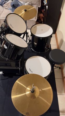 Ashthrope beginner drum set