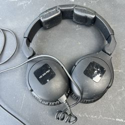 Sennheiser HD 300 PRO Over-ear Headphones - Black - Dynamic - Wired 