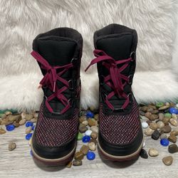 Sorel Tivoli Sport Waterproof Black and Pink Boots size 8