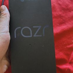 Motorola Razr 2025 Unlocked