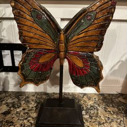 Vintage Butterfly Table Decor - Like New