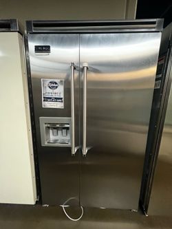 VIKING 48”WIDE BUILT IN STAINLESS STEEL REFRIGERATOR