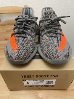 Yeezy 350v2 “Beluga” Size 6M