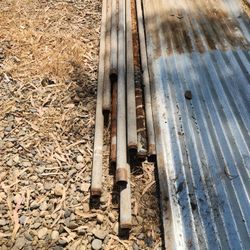 Galvanized Well Pipe 21ft X 1.5" Diameter  Used 