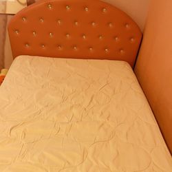 Twin Bed And Mattress