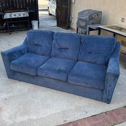 COUCH NEED GONE TODAY