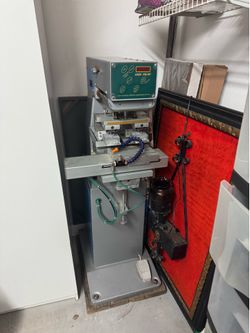 Two Color Pad Press