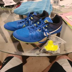 Nike Rival M Shoes