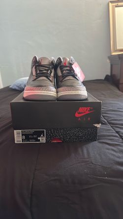 Jordan 3 Black Cement 🔥 Size 8