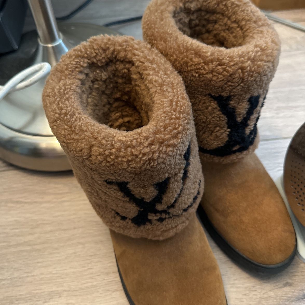 Mini Bailey Bow Ugg Boots LV Custom Canvas Boots for Sale in Los Angeles,  CA - OfferUp