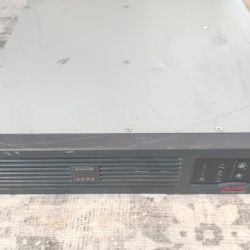 APC UPS 2200 (DLA2200RM2U) with network card
