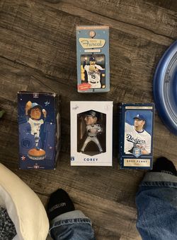 “Dodgers” Bobble Head Figures