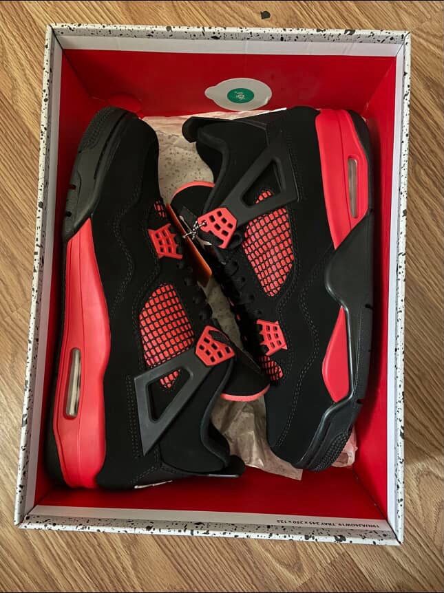 Jordan 4 Red Thunder