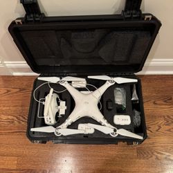 DJI Phantom 3 Advanced Quadcopter Drone  w/ Carryon Hardcase 