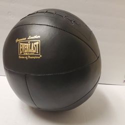 1940 vintage Everlast medicine ball