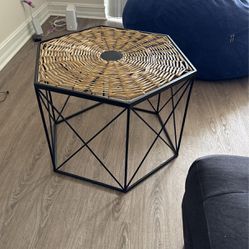 Table/Coffee Table