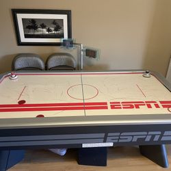 Air Hockey Table