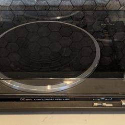 Vintage Technics Turntable Record Player 