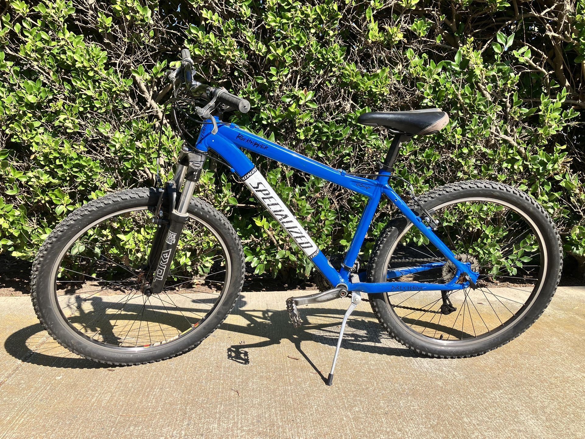 Specialized Mountain Bike (17” Frame)
