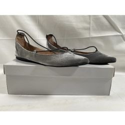 Brand New Steven Madden women bora flat grey velvet flat size 7.5 & 8
