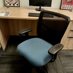 Basic Task Chair For Home And Office