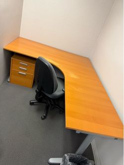 Office Furniture-Free