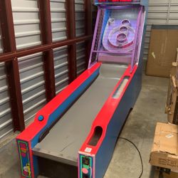 ICE Ball Skee Ball 10’ Alley Roller Arcade Game Machine!