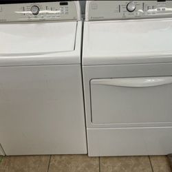 Washer And Dryer Kenmore Set LIKE NEW 