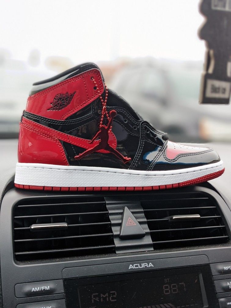 Air Jordan 1 Patent Sizes 6y And 6.5y