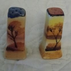 Handpainted Japanese Salt And Pepper Shakers