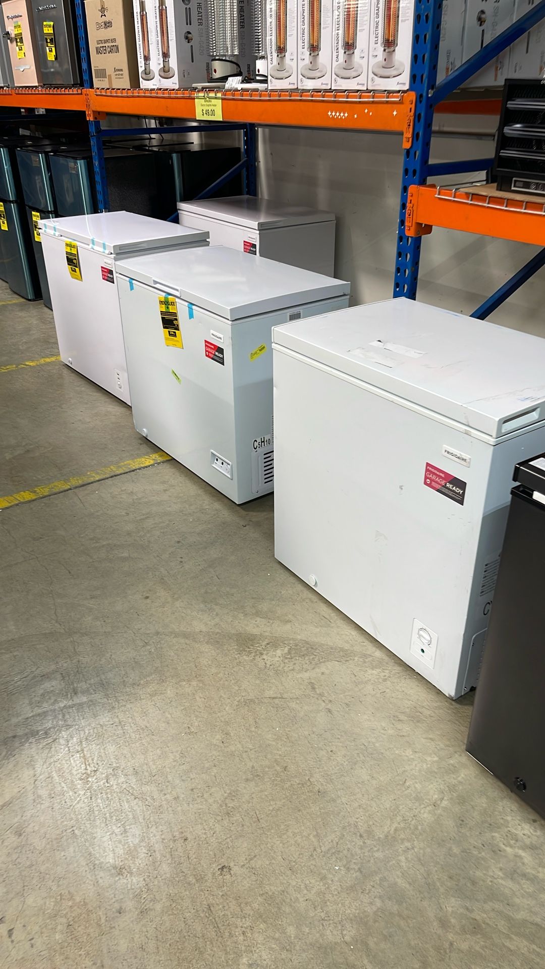 7cf Chest Freezer, New, BOOMwarehouse