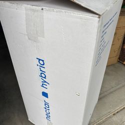 Nectar Hybrid Mattress, King, Like New, Perfect Condition