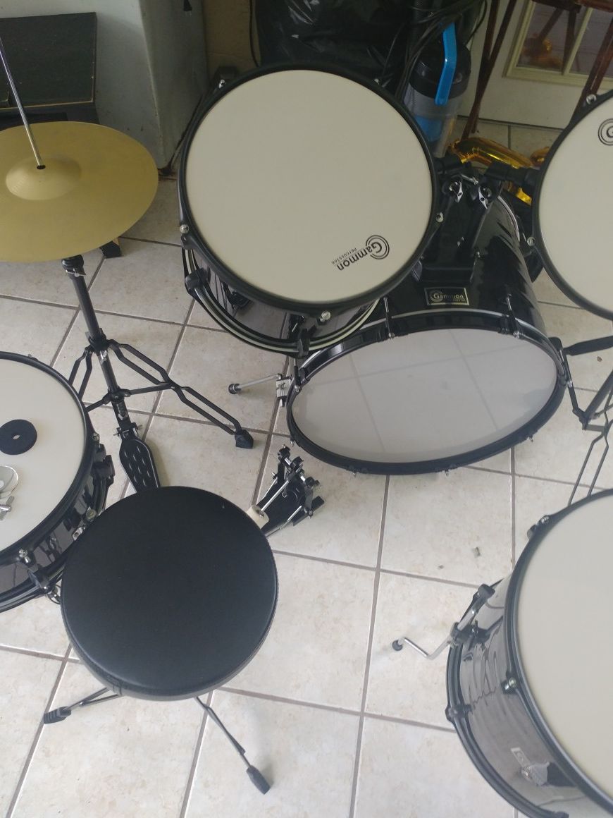 Drum set