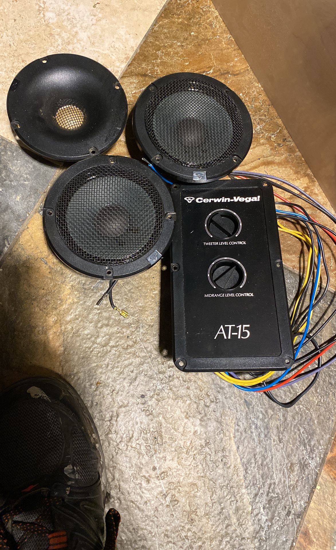 Cerwin Vega Speakers & Level Control