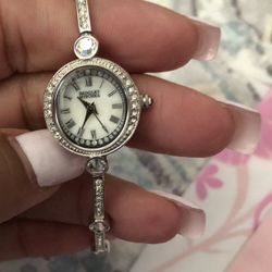 BADGLEY MISCHKA WATCH   Happy HALLOWEEN 👻 