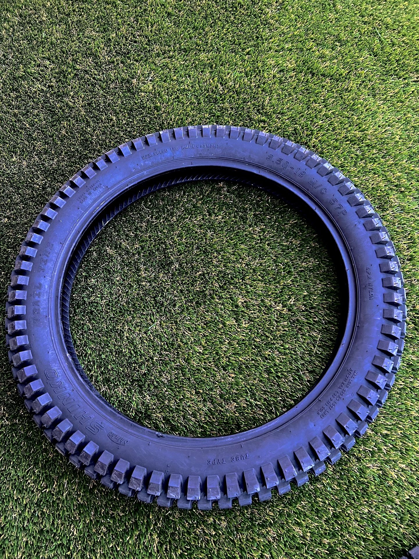 Shinko SR 241 Tire - 19x3.50