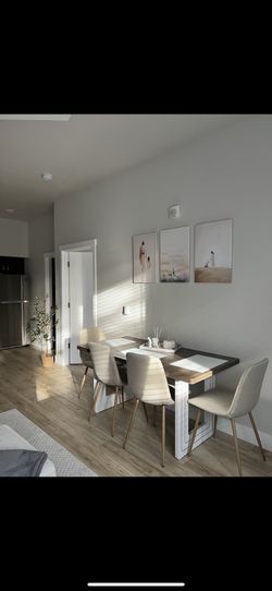 Dining Table With 4 Chairs