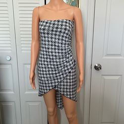 Rose dress, black and white, size medium