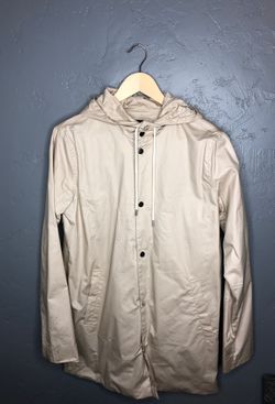 F21 Men’s Rain Coat XS