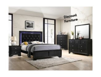 Queen Size 5 pc Bedroom Set SALE
