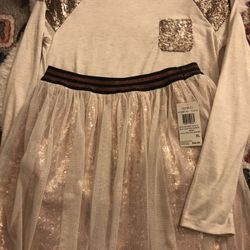 Girls Christmas Macy’s Set Brand New size XL 