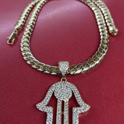 -hamsa Hand-icy simulated diamonds stones pendant and Cuban necklace 🔥🔥🔥
