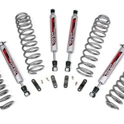 2.5 Inch Lift Kit | Jeep Wrangler JK 2WD/4WD (2007-2018
