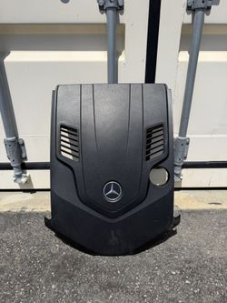 2021 2022 2023 2024 2025 MERCEDES S CLASS S580 ENGINE COVER OEM