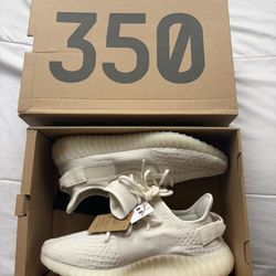 Yeezy Boost 350 V2